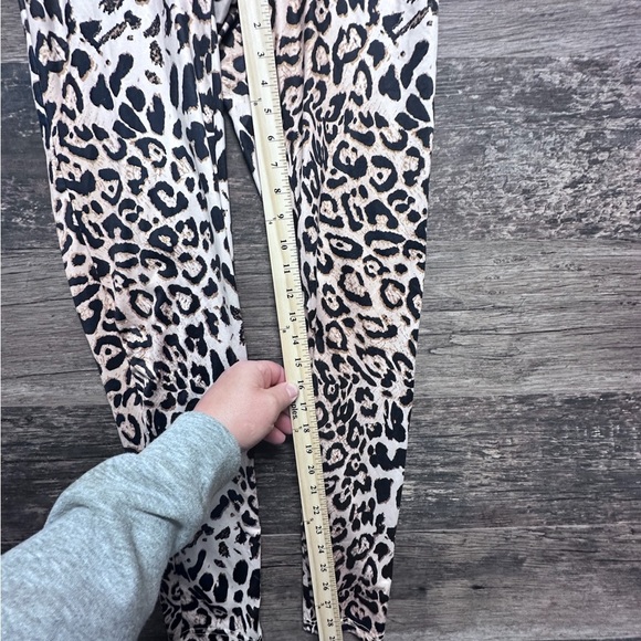 Chic Leopard Animal Print Jumpsuit Bodysuit Womens - Picture 3 of 6